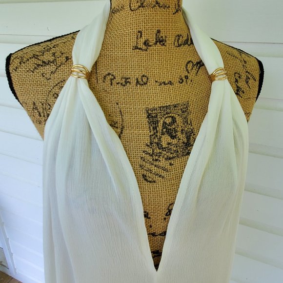 SEXY HALTER MAXI DRESS - Picture 7 of 8